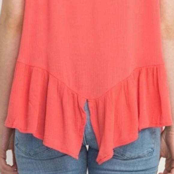 LISA Cami Top Deep V Neck Tiered Lacey Ruffled Shark Bite Hem Coral Md & Lg NWT - Picture 4 of 5